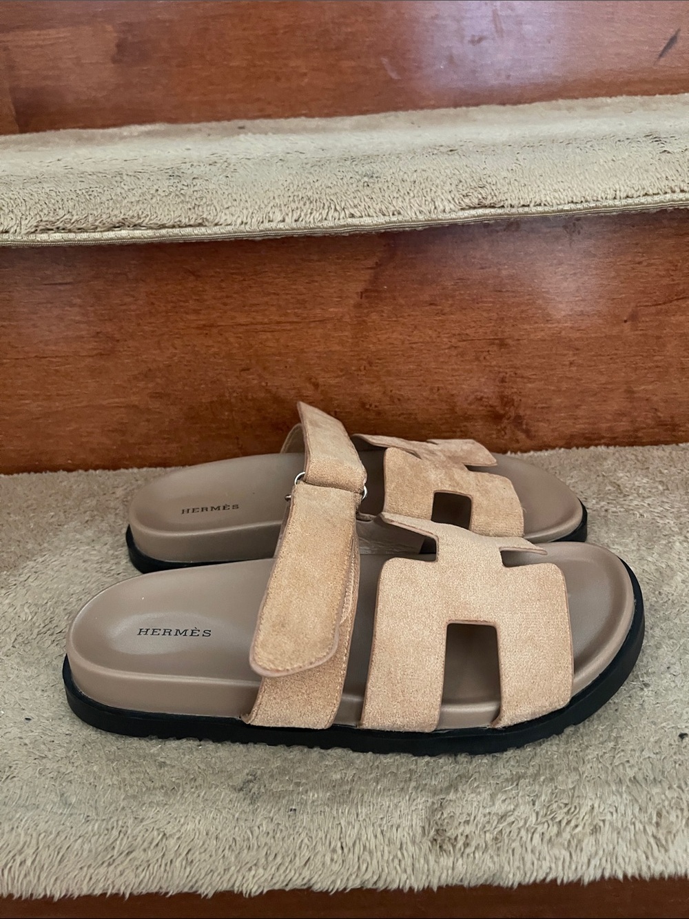 NWOT Authentic Herme’s Suede Goatskin Womens Chypre Sandals Size 36/ U.S. 5.5 - Picture 1 of 13
